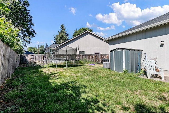 25092 Amber Ct, Veneta, OR 97487 - view of yard with a trampoline