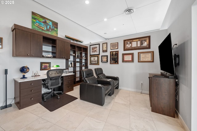 700 Washington St Unit 1125, Vancouver, WA 98660 - office area featuring recessed lighting and built in study area