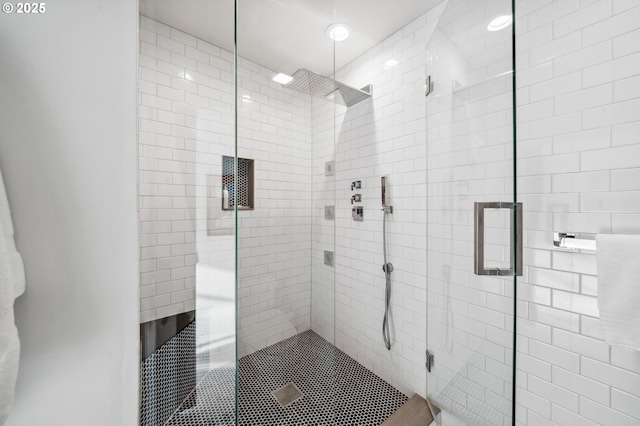 700 Washington St Unit 1125, Vancouver, WA 98660 - bathroom featuring a shower stall