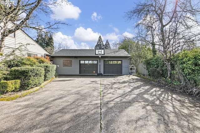 view of detached garage