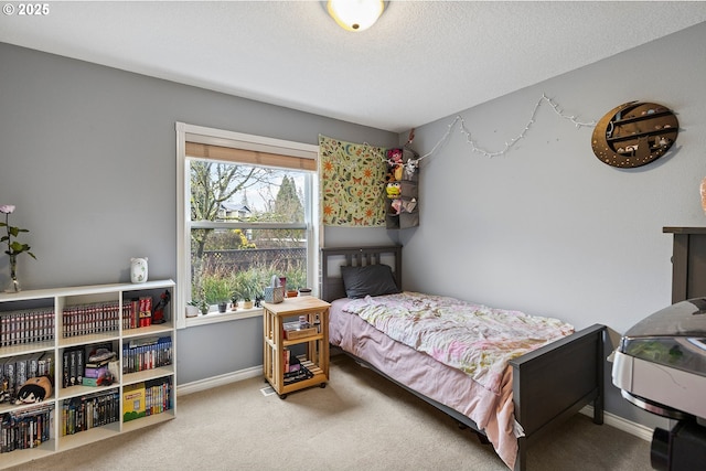 3303 NE 141st St, Vancouver, WA 98686 - bedroom with carpet, baseboards, and a textured ceiling