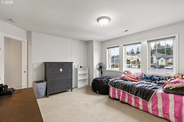 3303 NE 141st St, Vancouver, WA 98686 - carpeted bedroom featuring a textured ceiling