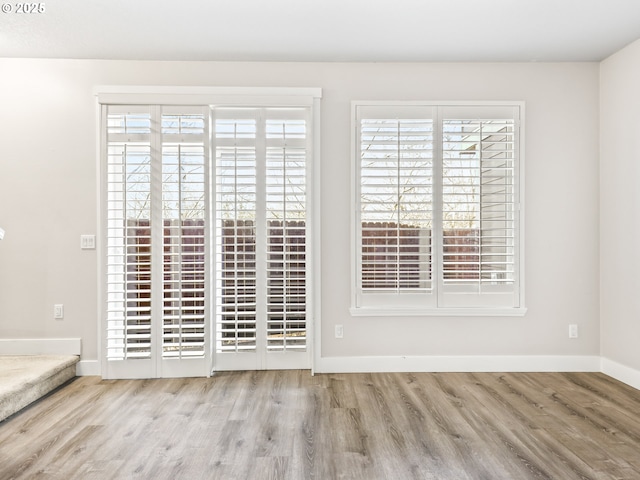 interior details with hardwood / wood-style flooring