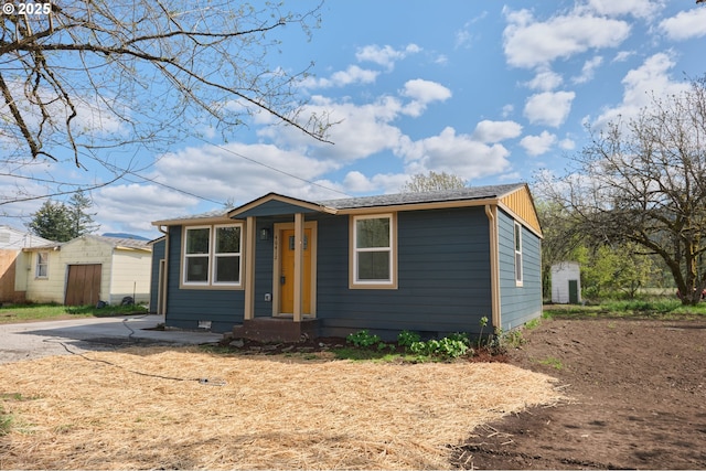 46412 Lyons Mill City Dr, Lyons, OR 97358 - bungalow-style house with an outdoor structure