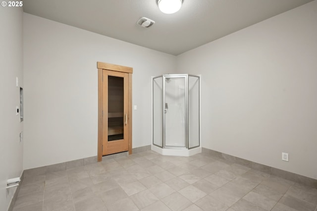 1730 N 12th St, Washougal, WA 98671 - spare room featuring baseboards