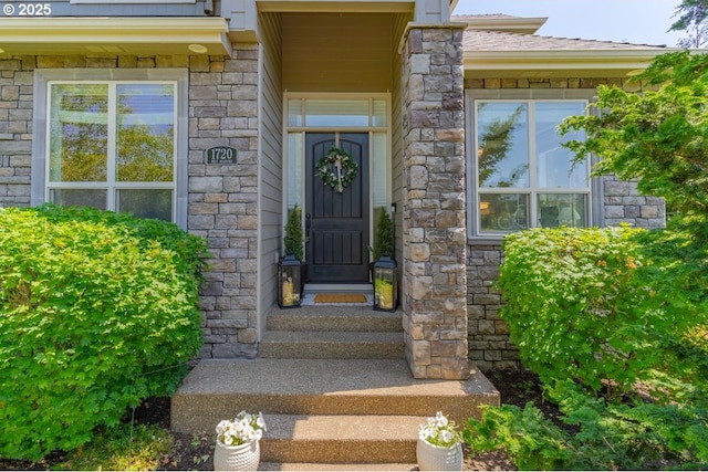 1720 W Meadows Dr NW, Salem, OR 97304 - doorway to property with stone siding