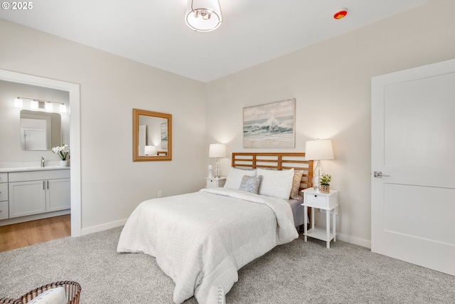 4221 Hudson Ave, Salem, OR 97301 - bedroom featuring light carpet and connected bathroom