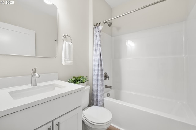 4221 Hudson Ave, Salem, OR 97301 - bathroom with vanity and shower / tub combo