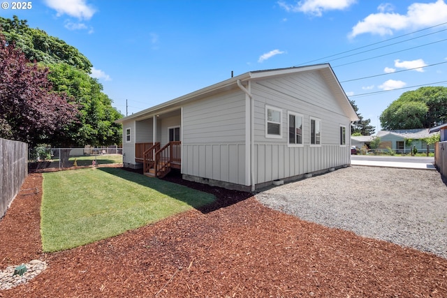 4221 Hudson Ave, Salem, OR 97301 - view of side of property featuring crawl space