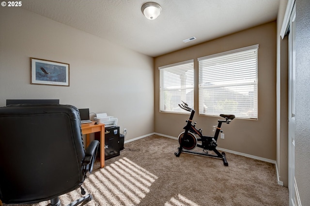 1531 Washington St, Independence, OR 97351 - office with carpet flooring and baseboards