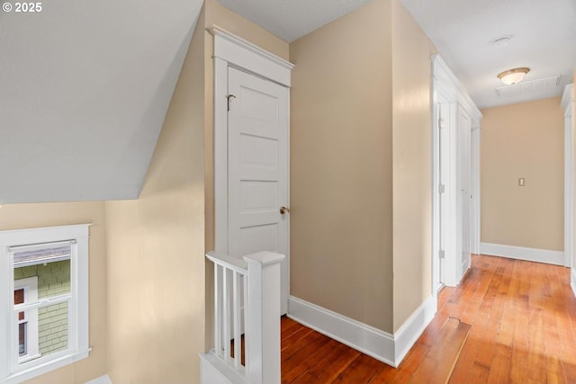 1626 SE 35th Ave, Portland, OR 97214 - hallway featuring light wood finished floors and baseboards