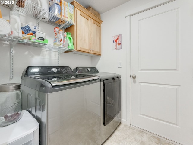 3190 Lily Ln, Mcminnville, OR 97128 - laundry area featuring washer and clothes dryer and cabinet space