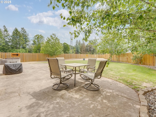 3190 Lily Ln, Mcminnville, OR 97128 - view of patio / terrace featuring outdoor dining area