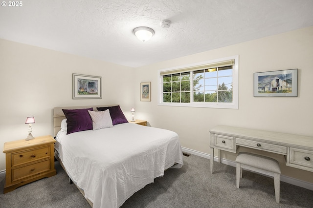 1565 Meadows Dr, Lake Oswego, OR 97034 - bedroom featuring carpet flooring, baseboards, and a textured ceiling