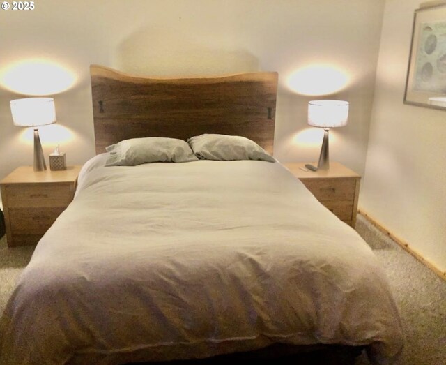 804 Riverside St, Maupin, OR 97037 - carpeted bedroom with baseboards
