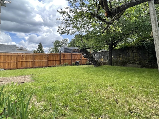 1830 N Winchell St, Portland, OR 97217 - view of yard