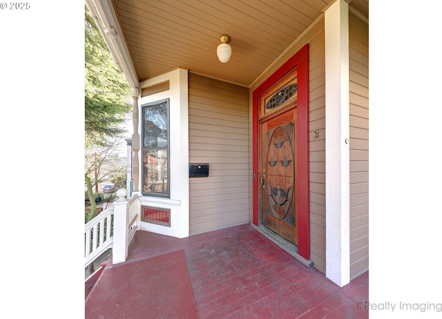 view of entrance to property