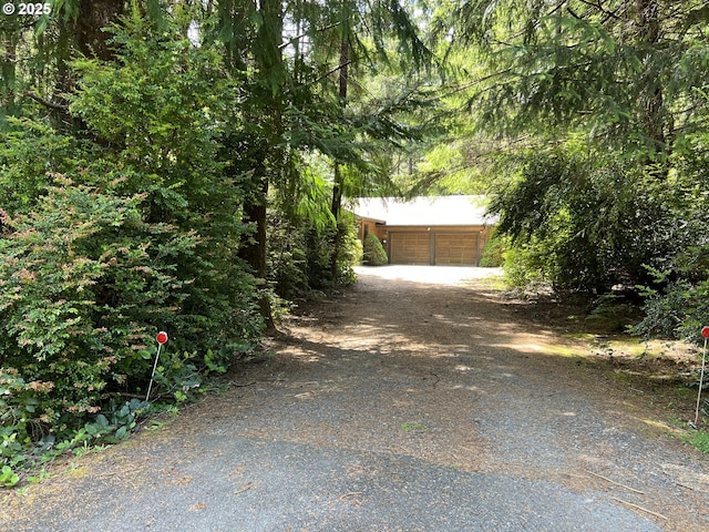 42250 Cedar Hollow Rd, Port Orford, OR 97465 - garage with driveway