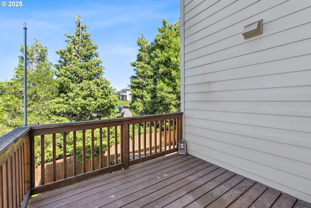 201 Selkirk Ln, Hood River, OR 97031 - view of wooden terrace