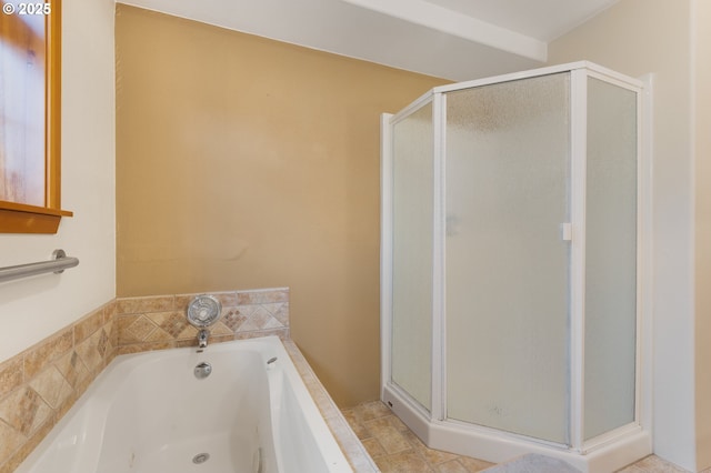 939 Buckhorn Rd, Roseburg, OR 97470 - bathroom featuring a whirlpool tub and a stall shower