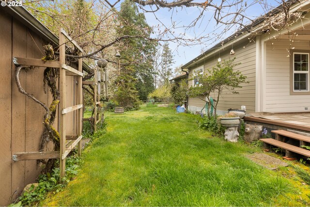 939 Buckhorn Rd, Roseburg, OR 97470 - view of yard