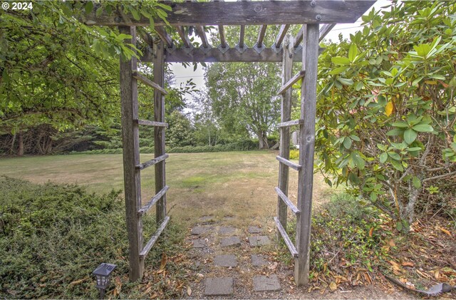 17130 Eastwood Ln, Brookings, OR 97415 - view of grassy yard