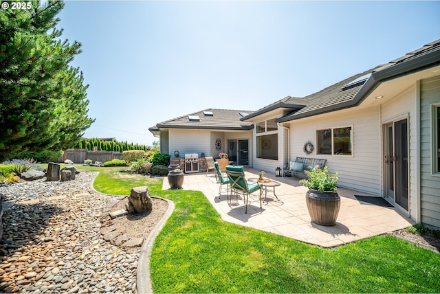 1421 SE 79th Ct, Vancouver, WA 98664 - rear view of property with a patio area