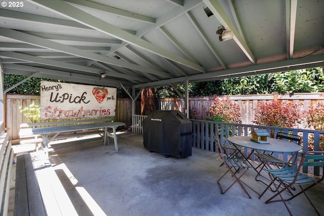 725 E Ave, Lake Oswego, OR 97034 - view of patio with grilling area and fence