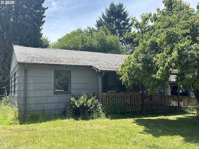 1609 NE 60th St, Vancouver, WA 98665 - view of front of property with a shingled roof