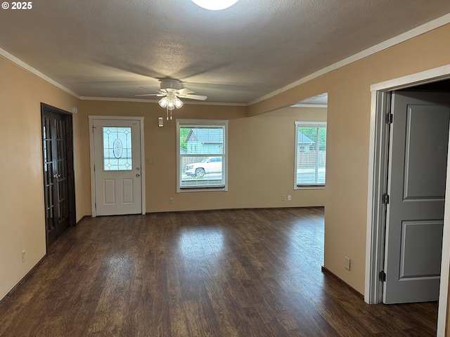 2735 W Jay Ave, Roseburg, OR 97471 - entryway with wood finished floors, a ceiling fan, and ornamental molding