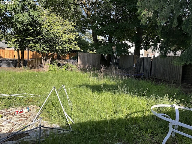 2126 SE 162nd Ave, Portland, OR 97233 - view of yard
