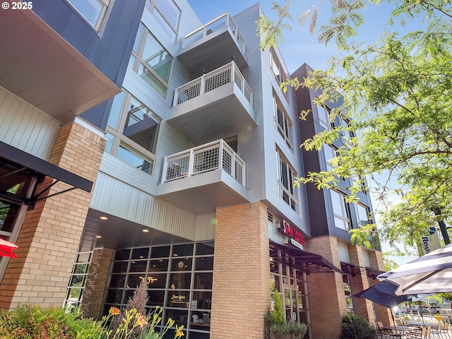 12600 SW Crescent St Unit 213, Beaverton, OR 97005 - view of apartment building / complex