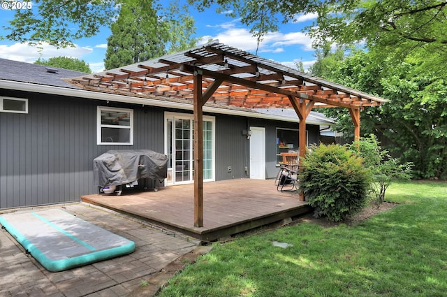 1533 Sequoia Ave, Springfield, OR 97477 - wooden terrace with a pergola, a yard, and area for grilling