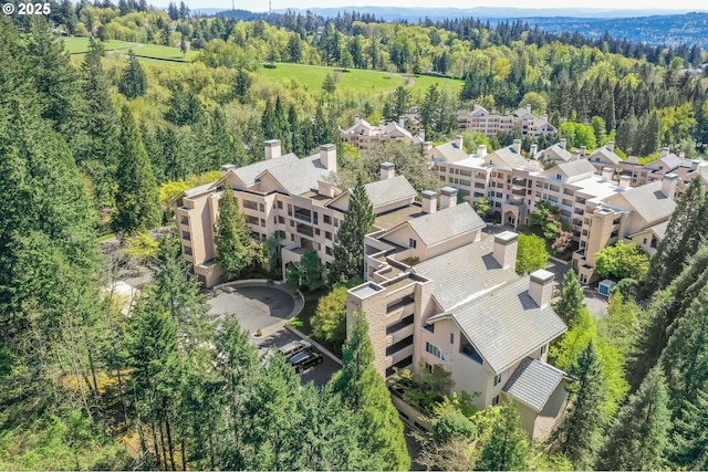 bird's eye view with a forest view
