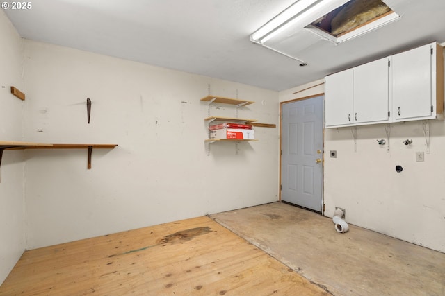 713 Brookside Cir, Rogue River, OR 97537 - view of garage