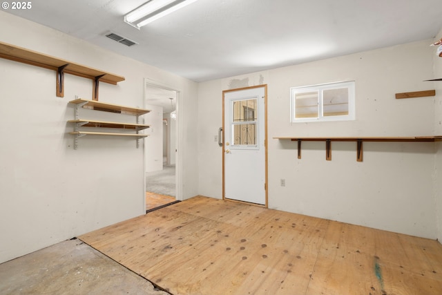 713 Brookside Cir, Rogue River, OR 97537 - view of empty room