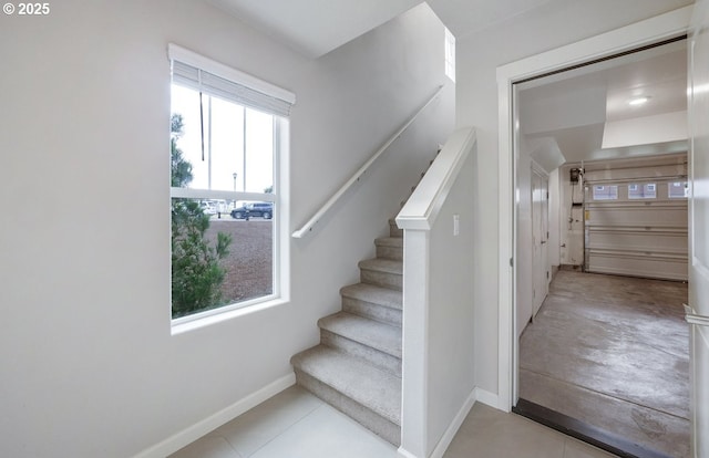 11469 SW Mont Blanc St, Wilsonville, OR 97070 - stairway featuring baseboards