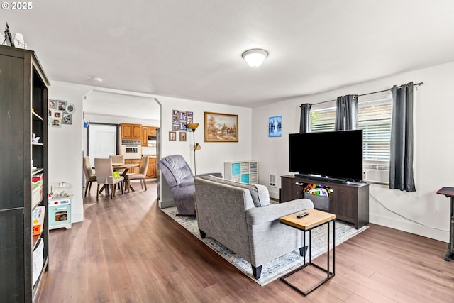 1483 5th St, Springfield, OR 97477 - living area with light wood finished floors