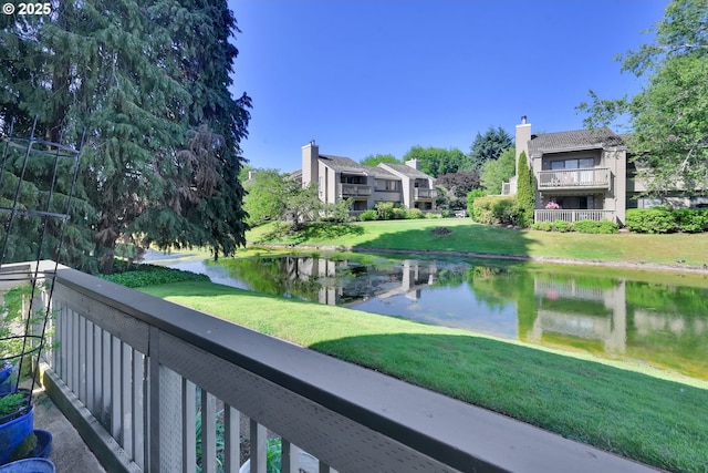 2062 Lake Isle Dr, Eugene, OR 97401 - balcony with a water view