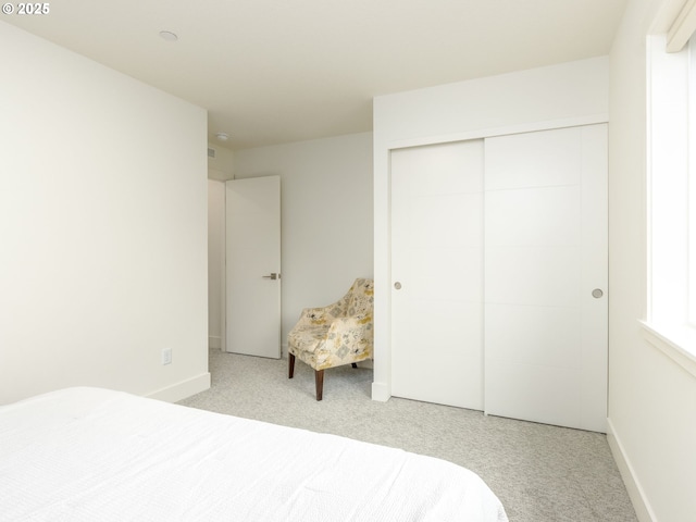 292 W Maple St, Washougal, WA 98671 - carpeted bedroom with a closet and baseboards