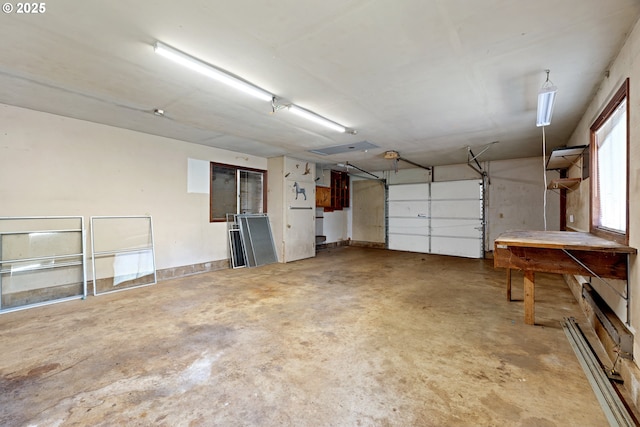17753 Powers Creek Loop Rd, Silverton, OR 97381 - view of garage