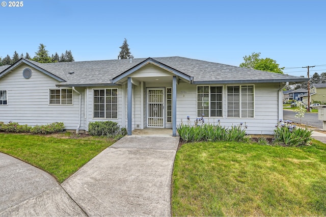 1006 NE 45th St, Vancouver, WA 98663 - ranch-style home with a front lawn and a shingled roof