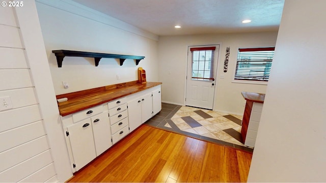 95169 Vista Loop, Gold Beach, OR 97444 - foyer entrance with recessed lighting, baseboards, and light wood-type flooring