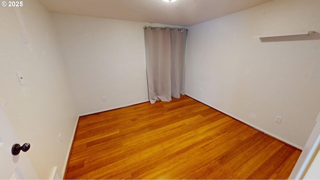 95169 Vista Loop, Gold Beach, OR 97444 - empty room featuring light wood-type flooring