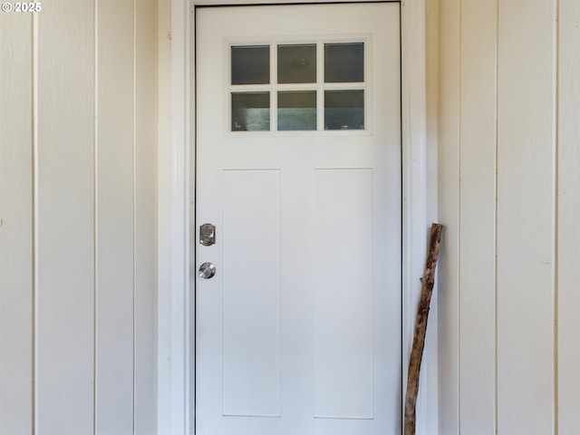 view of property entrance