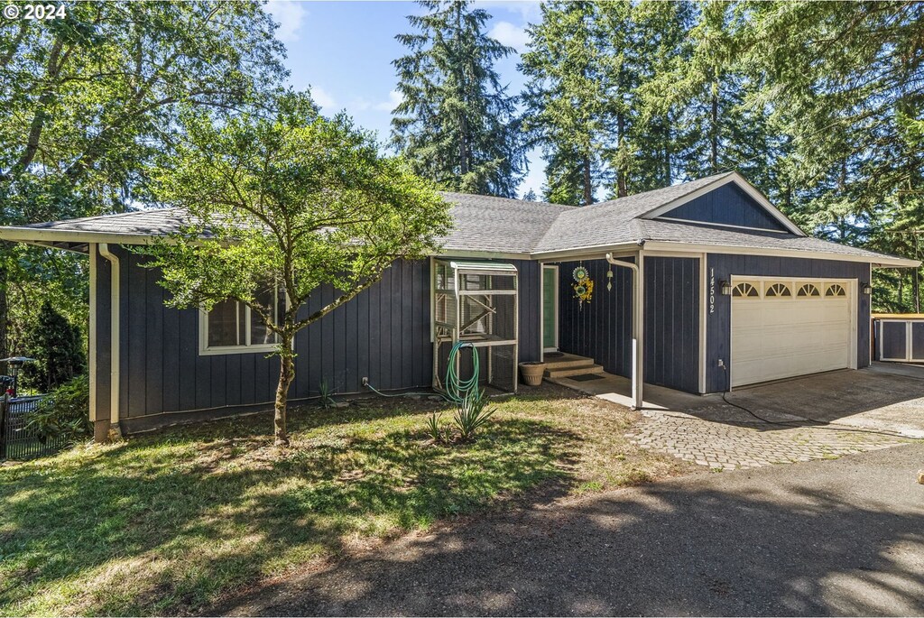 14502 NE 186th Ave, Brush Prairie, WA 98606 - ranch-style home with a garage