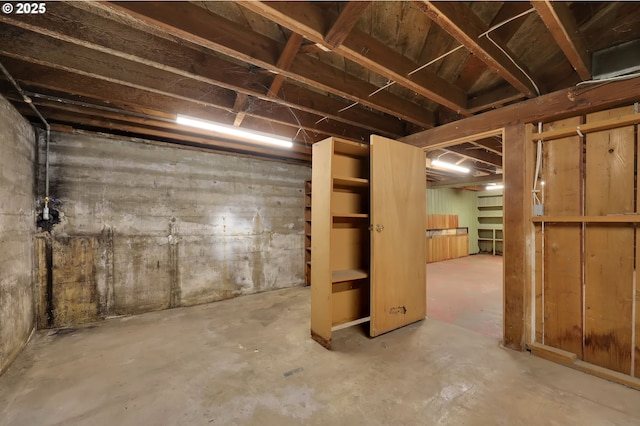 311 N 9th St, Cottage Grove, OR 97424 - view of unfinished basement