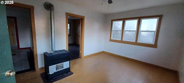 252 5th St, Glendale, OR 97442 - unfurnished room with ceiling fan and baseboards