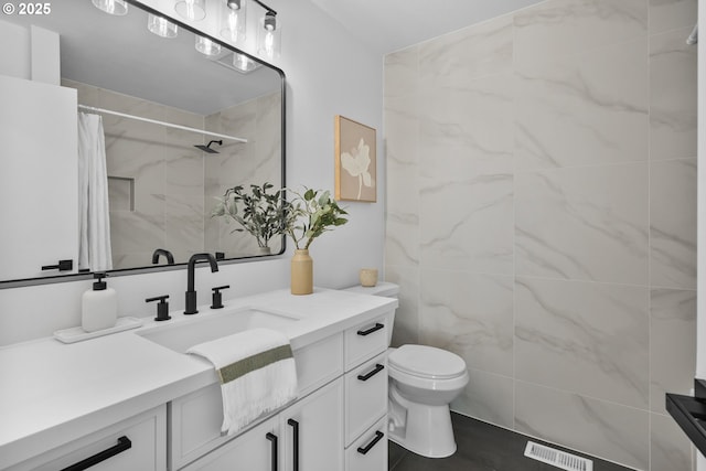 17349 Banyan Ln, Lake Oswego, OR 97034 - bathroom featuring vanity, toilet, and a shower with curtain