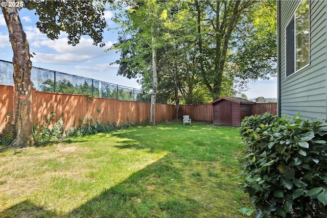 17958 Saint Clair Dr, Lake Oswego, OR 97034 - fenced backyard featuring a storage unit